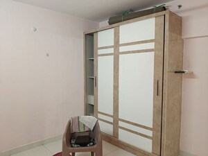 Furnished Amenities in 3 BHK Apartment at Puppalaguda – for Rent