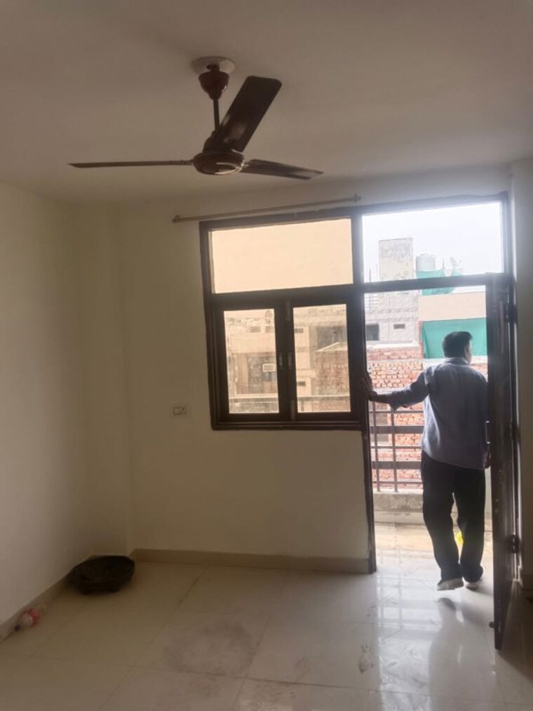 Room, uttam nagar 2 Bedroom 750 Sq.Ft. Builder Floor In Uttam Nagar Delhi 10528899