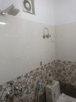 Bathroom in 2 BHK Builder Floor at Uttam Nagar – for Rent