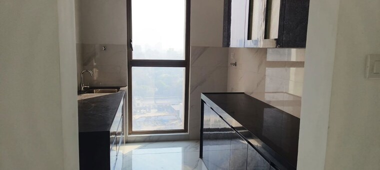Kitchen, raymond-the-address 2 Bedroom 595 Sq.Ft. Apartment In Pokhran Road No Two Thane 10528890