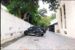Parking in  Office Space at Nungambakkam – for Rent