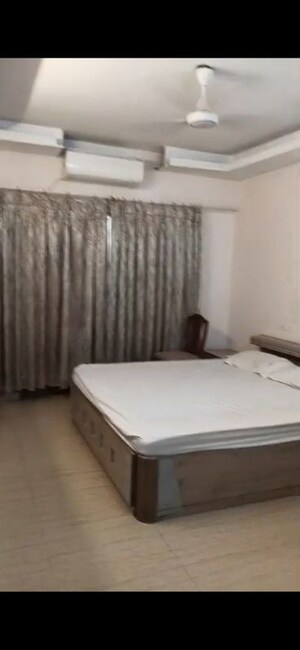 Bathroom in 3 BHK Apartment at HDIL Metropolis Residences, Andheri West – for Rent