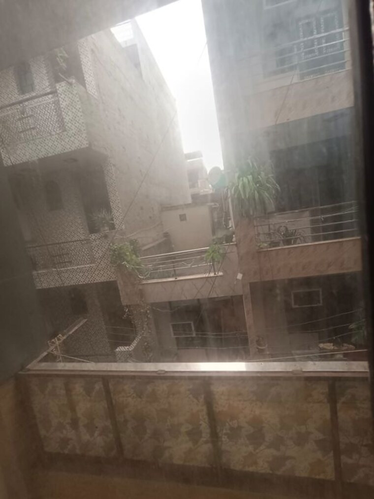 Bathroom, uttam nagar 2 Bedroom 650 Sq.Ft. Builder Floor In Uttam Nagar Delhi 10528913