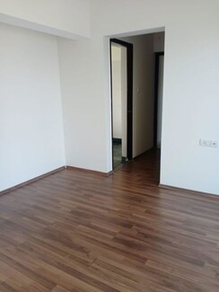 2 BHK + Prayer Room Apartment For Rent in Everest World Lavender