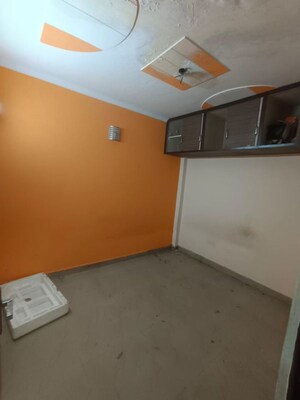 Room in 2 BHK Builder Floor at Uttam Nagar – for Rent
