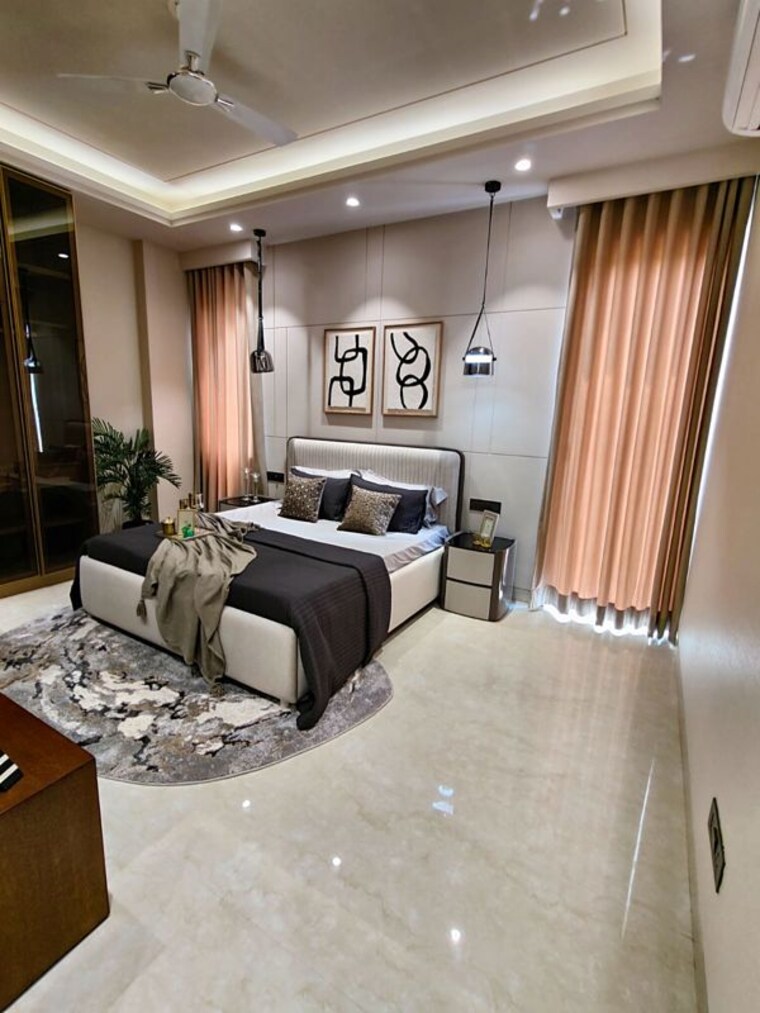 Living Room, dlf-regency-park-ii 3 Bedroom 2050 Sq.Ft. Apartment In Sector 27 Gurgaon 10528935