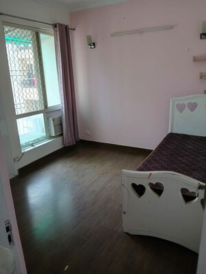 2 BHK Apartment For Rent in Jaypee Greens Kosmos, Sector 134