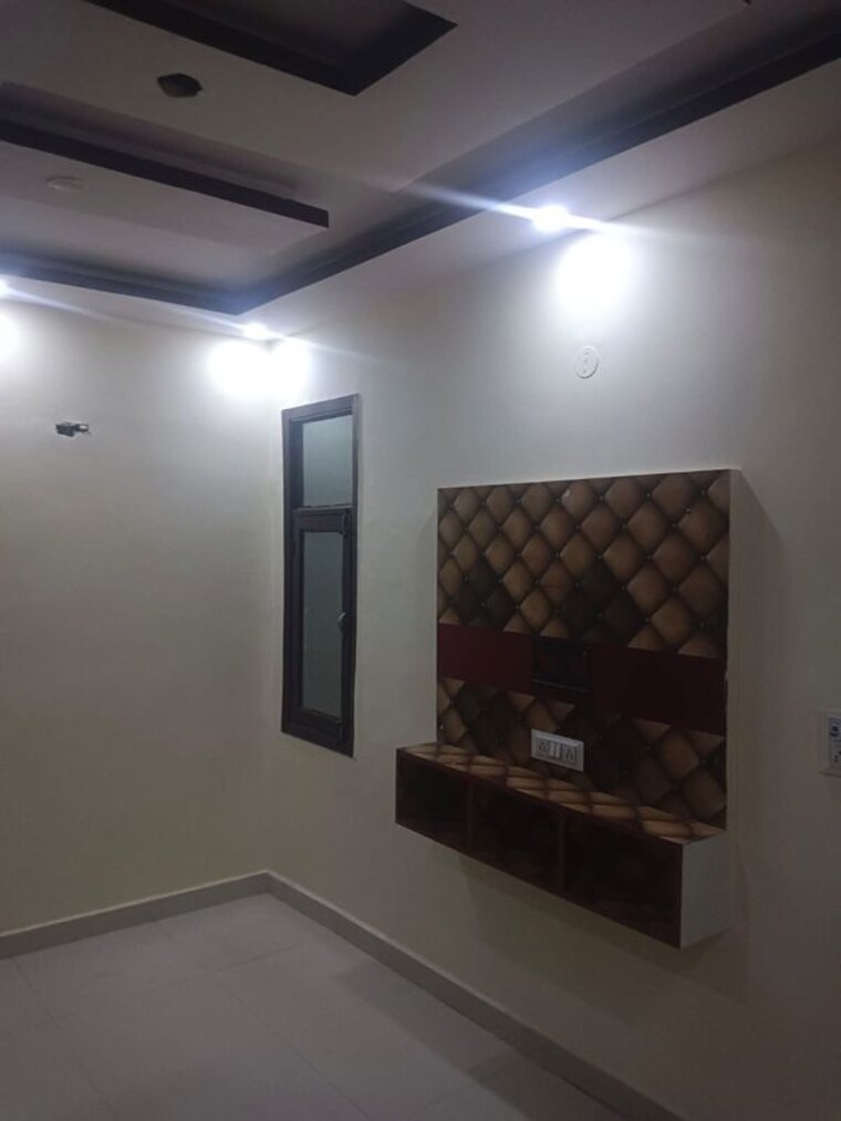 Room, uttam nagar 2 Bedroom 600 Sq.Ft. Builder Floor In Uttam Nagar Delhi 10529002