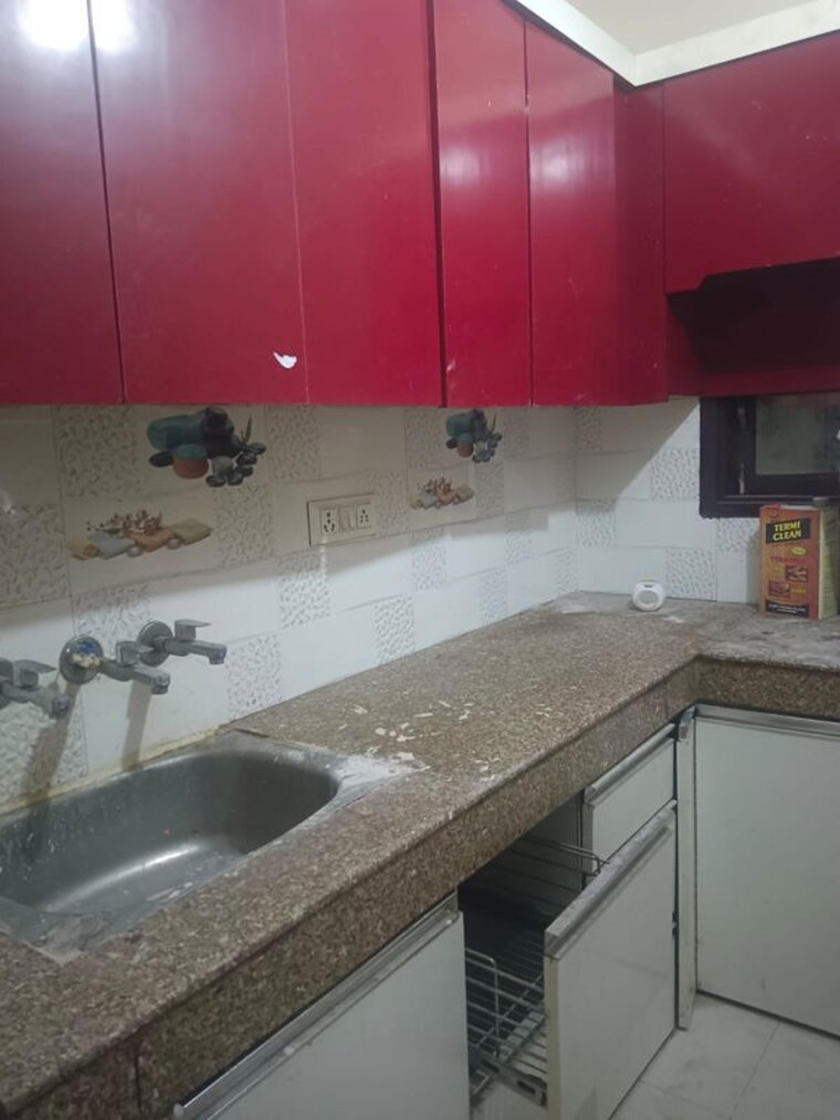 Kitchen, uttam nagar 2 Bedroom 600 Sq.Ft. Builder Floor In Uttam Nagar Delhi 10529002