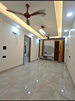 2 BHK +Builder Floor For Rent in Chattarpur