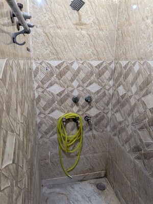 Bathroom in 1 BHK Builder Floor at Uttam Nagar – for Rent