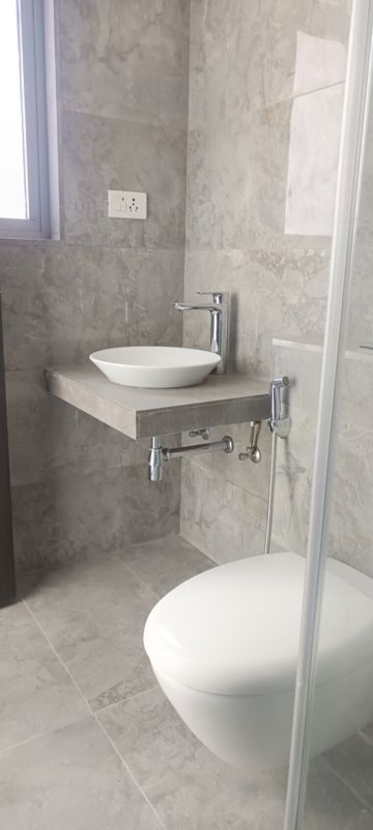 Bathroom, oberoi-sky-city 3 Bedroom 1100 Sq.Ft. Apartment In Borivali East Mumbai 10529030