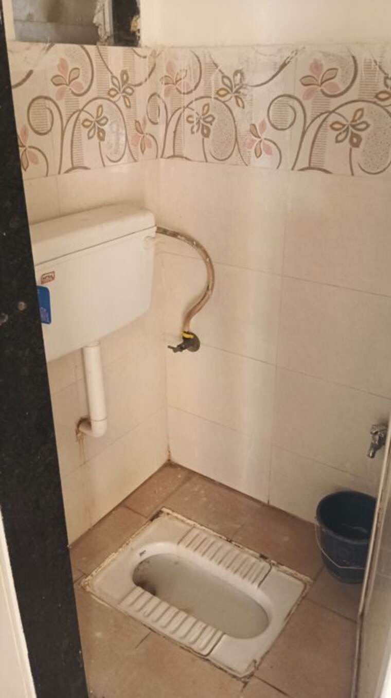Bathroom, shankar-palace-chs 1 Bedroom 680 Sq.Ft. Apartment In Ulwe Navi Mumbai 10529016