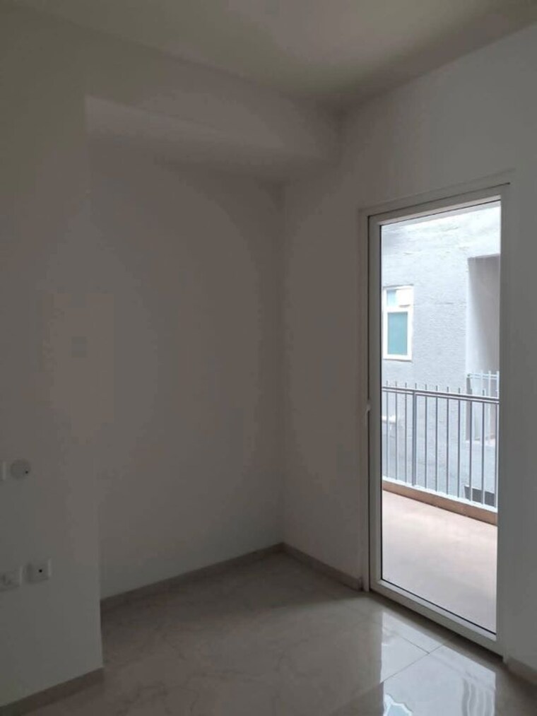 Room, adani-oyster-arcade 4 Bedroom 3188 Sq.Ft. Apartment In Sector 102 Gurgaon 10529054