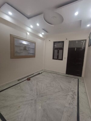 2 BHK Builder Floor For Rent in Uttam Nagar