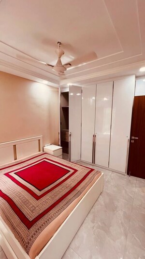 Bedroom in 2 BHK Apartment at Mount Mary Bandra, Bandra West – for Rent