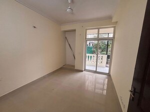 3 BHK Apartment For Rent in Amrapali Silicon City, Sector 76