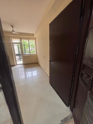 Balcony in 3 BHK Apartment at Amrapali Silicon City, Sector 76 – for Rent