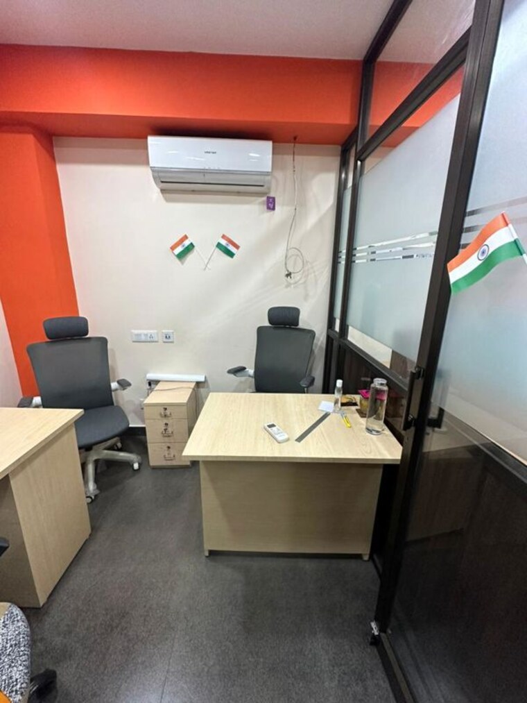 Team Area, camac street Commercial Office Space 600 Sq.Ft. In Camac Street Kolkata 10529119