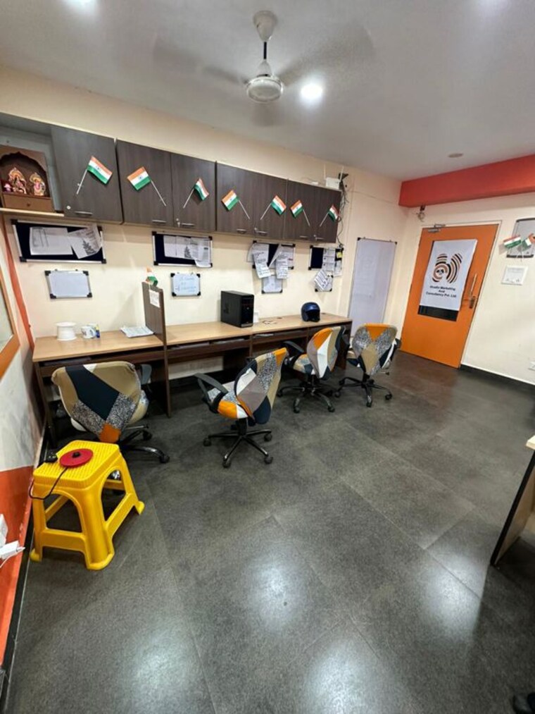 Team Area, camac street Commercial Office Space 600 Sq.Ft. In Camac Street Kolkata 10529119