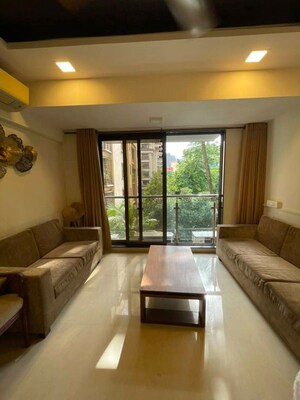 Living Room in 2 BHK Apartment at Mukta Apartment 10th Main, Khar West – for Rent