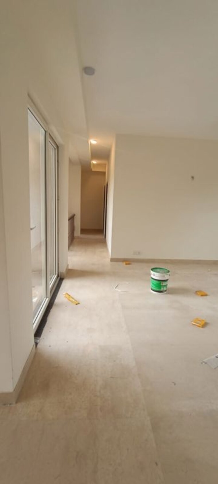 Room, bptp-amstoria-country-floor 4 Bedroom 4500 Sq.Ft. Apartment In Sector 102 Gurgaon 10529120
