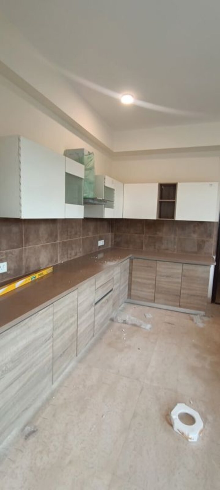 Kitchen, bptp-amstoria-country-floor 4 Bedroom 4500 Sq.Ft. Apartment In Sector 102 Gurgaon 10529120