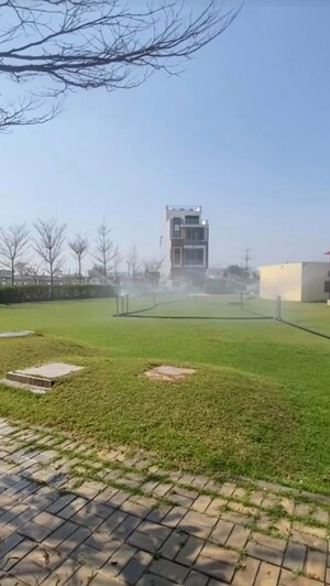 4 BHK Apartment – Garden View at BPTP Amstoria Country Floor, Sector 102 - for Rent