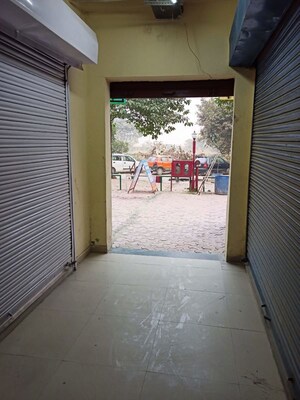 Room in  Shop at Pro Satyam Complex, Alpha Ii Greater Noida – for Sale