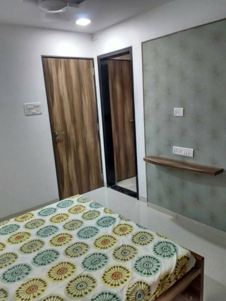 Bedroom, juhu-azad-nagar-chs 2 Bedroom 800 Sq.Ft. Apartment In Andheri West Mumbai 10529145