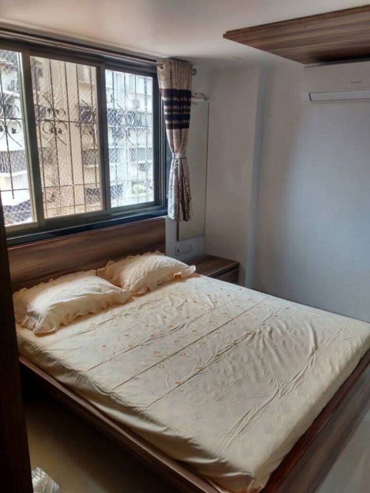 Bedroom, juhu-azad-nagar-chs 2 Bedroom 800 Sq.Ft. Apartment In Andheri West Mumbai 10529145