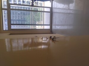 Room in 2 BHK Apartment at Conscient Habitat 78, Sector 78 – for Rent