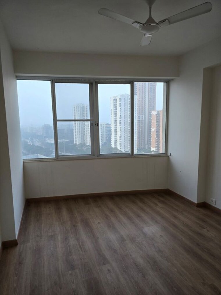 Room, pioneer-park-presidia 5 Bedroom 4383 Sq.Ft. Apartment In Sector 62 Gurgaon 10529184