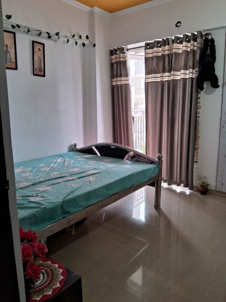 Bedroom, nirala-world-estate-i 2.5 Bedroom 955 Sq.Ft. Apartment In Tech Zone 4 Greater Noida Greater Noida 10529219