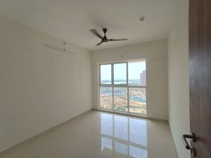 Bedroom in 2 BHK Apartment at Lodha Amara, Kolshet Road – for Rent