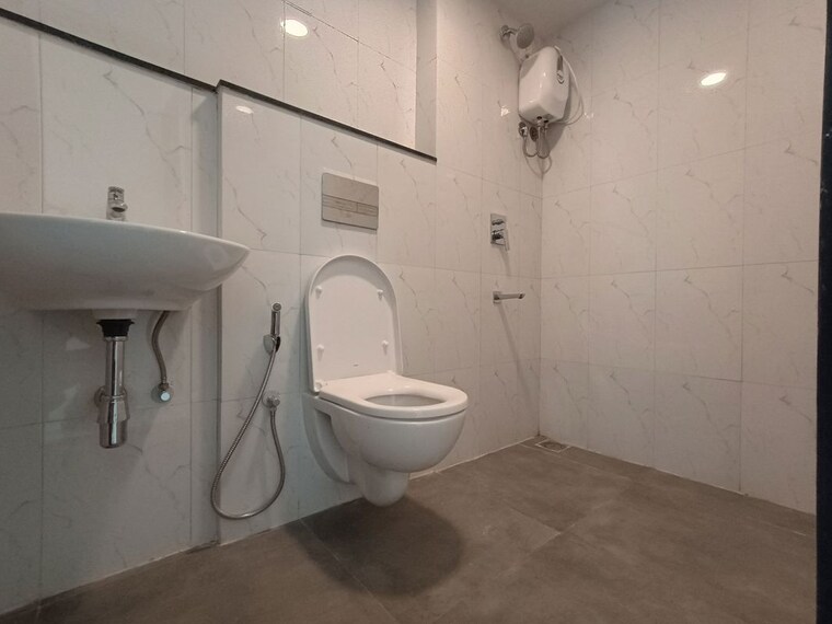 Bathroom, lodha-amara 2 Bedroom 735 Sq.Ft. Apartment In Kolshet Road Thane 10529244