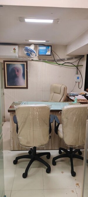 Team Area in  Office Space at Suchidham Complex, Goregaon East – for Rent