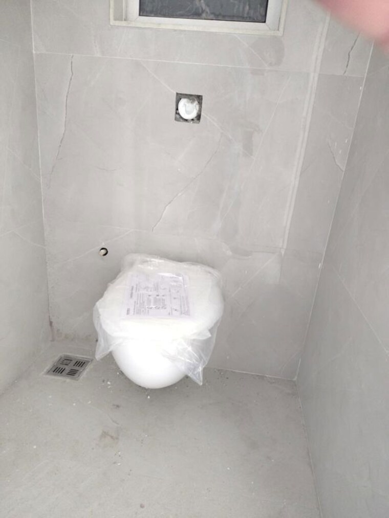 Bathroom, shraddha-prestige 2 Bedroom 550 Sq.Ft. Apartment In Tagore Nagar Mumbai 10529267