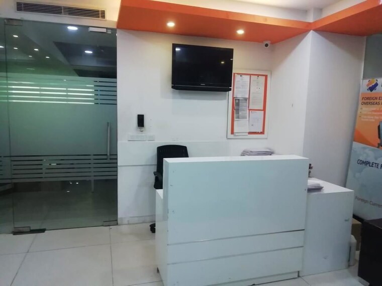 Team Area, vijay nagar Commercial Office Space 1250 Sq.Ft. In Vijay Nagar Indore 10529271