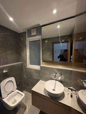 Team Area in 3 BHK Apartment at Signature Global Golf Greens, Sector 79 – for Rent