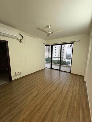 3 BHK Apartment For Rent in Signature Global Golf Greens, Sector 79