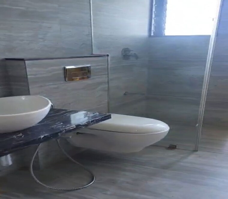 Bathroom, lalbaug 2 Bedroom 930 Sq.Ft. Apartment In Lalbaug Mumbai 10529306