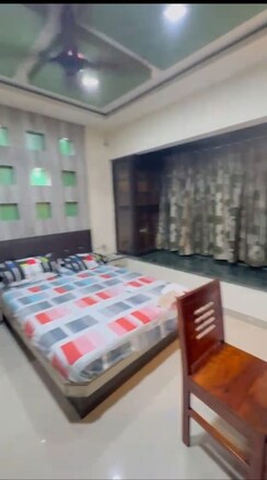 2 BHK Apartment For Rent in Swapnalok Towers