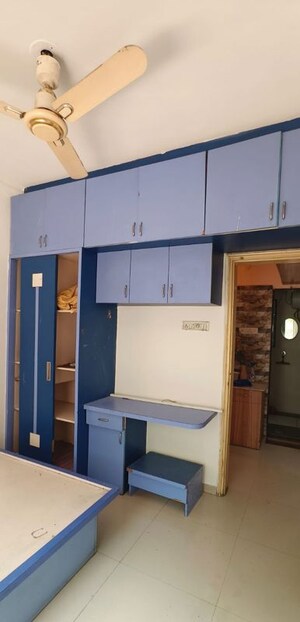 Room in 2 BHK Apartment at Phase 1 – for Rent
