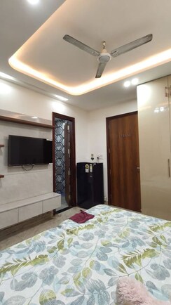 1 BHK Builder Floor For Rent in Sector 43