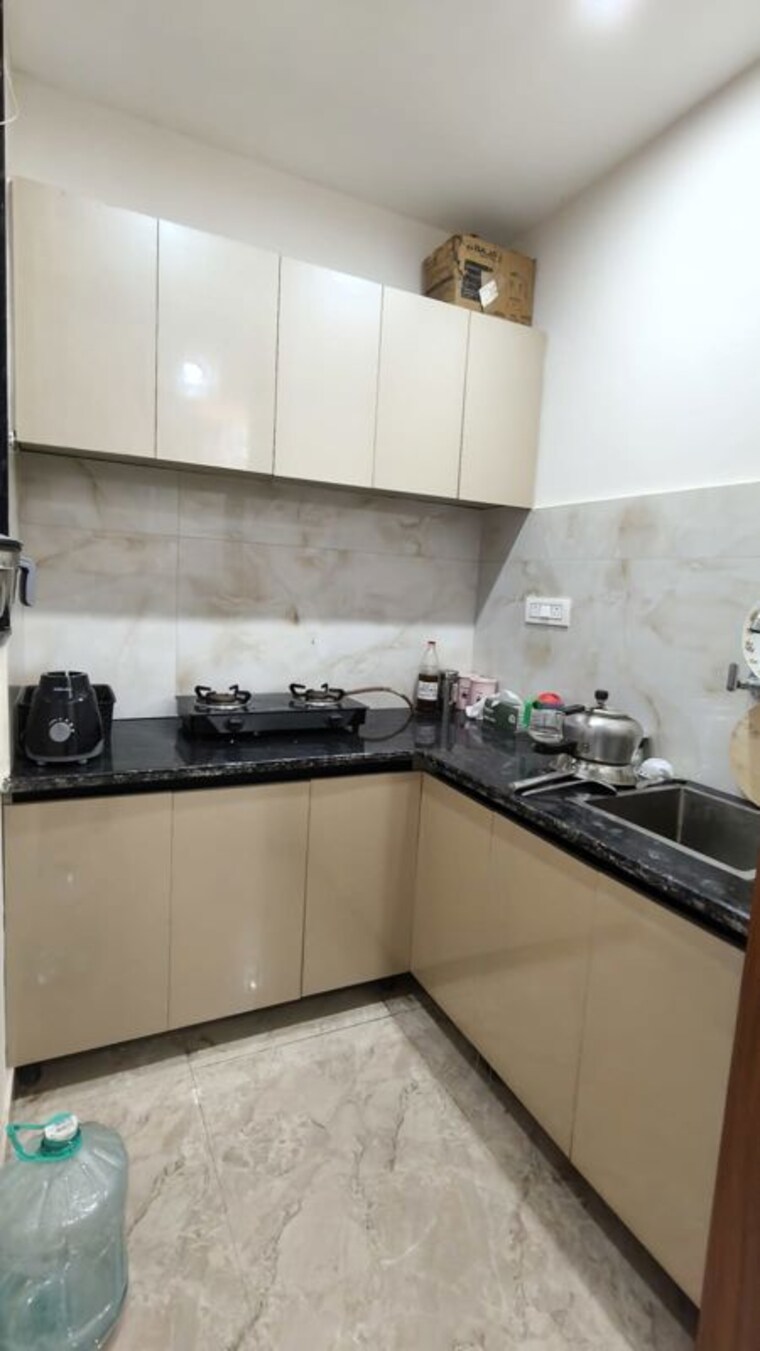 Kitchen, sector 43 1 Bedroom 1150 Sq.Ft. Builder Floor In Sector 43 Gurgaon 10529342