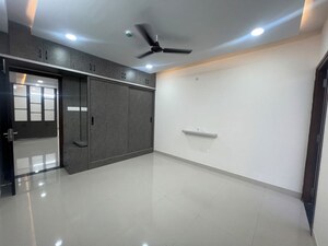 Room in 2 BHK Apartment at SMR Vinay Iconia Hyderabad, Kondapur – for Rent