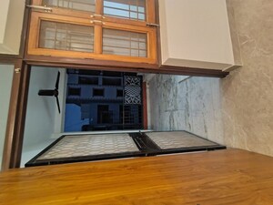 Room in 2 BHK Builder Floor at Malviya Nagar – for Rent