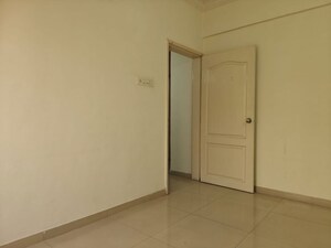 Room in 3 BHK Apartment at Phase 1 – for Rent