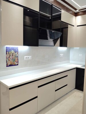 Kitchen in 2 BHK Builder Floor at Amar Colony – for Sale
